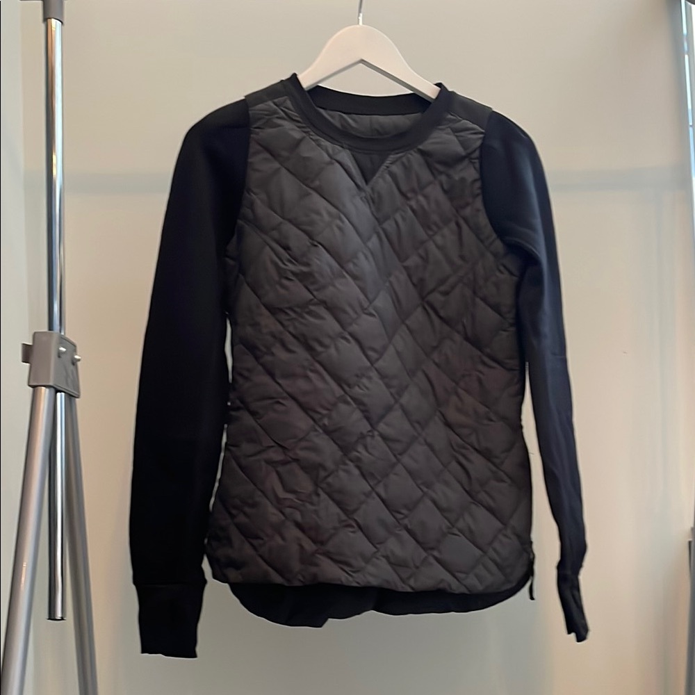 Lululemon Black Quilted Pullover - image 1